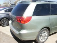 https://www.towlot.com/carimages/1990/20250312/P8020050_thumb.JPG