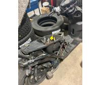 https://www.towlot.com/carimages/2068/20231205/72322933655__9CF4BBE6-CB71-4CBC-AE11-2D7F07DBD3481_thumb.jpg