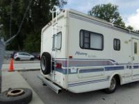 https://www.towlot.com/carimages/29673/20250813/100_2083_thumb.JPG