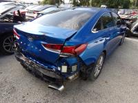 https://www.towlot.com/carimages/29673/20250824/100_0313_thumb.JPG