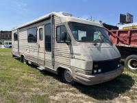 https://www.towlot.com/carimages/30110/20220805/493D6B73-97DD-46DF-ABF1-D2DDD1695CE4_thumb.jpeg