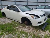 https://www.towlot.com/carimages/30110/20250626/846438881_thumb.jpg