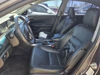 https://www.towlot.com/carimages/42861/20250415/20250415_120330_thumb.jpg