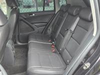 https://www.towlot.com/carimages/42861/20250419/20250418_110930_thumb.jpg