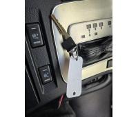 https://www.towlot.com/carimages/42861/20250426/20250426_131401_thumb.jpg