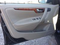 https://www.towlot.com/carimages/6057/20171207/20171207_145103_thumb.jpg